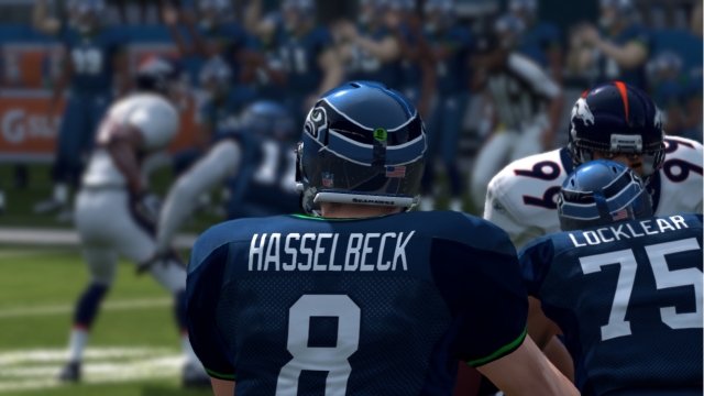 Madden NFL 12 (Xbox 360) image