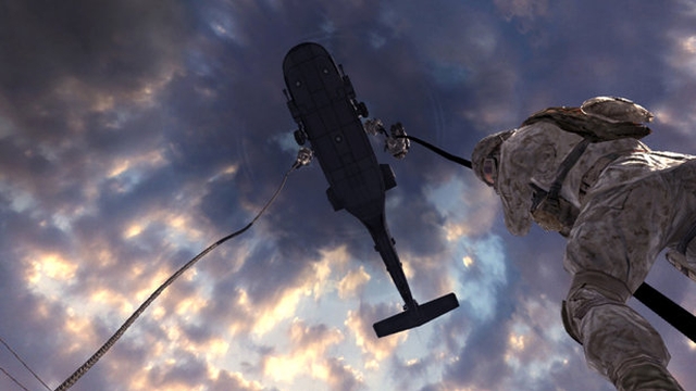 Call of Duty 4: Modern Warfare (PlayStation 3) image