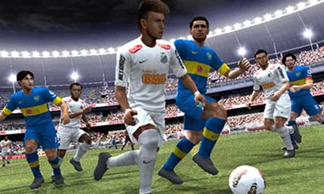 Pro Evolution Soccer 2013 3D (3DS) image
