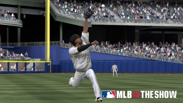 MLB 13: The Show (Vita) image